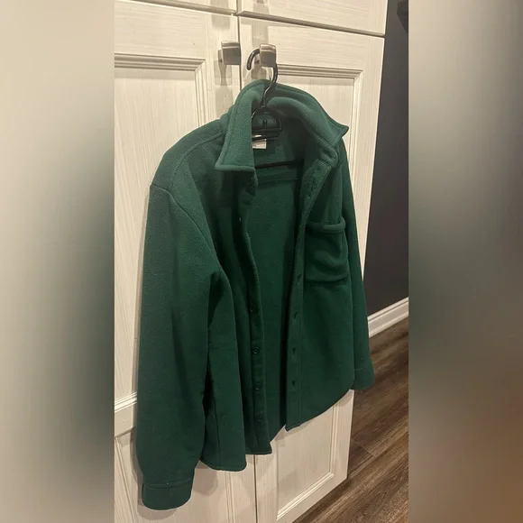 Aritzia Green Button-Up Polar Fleece Jacket - Picture 3 of 6